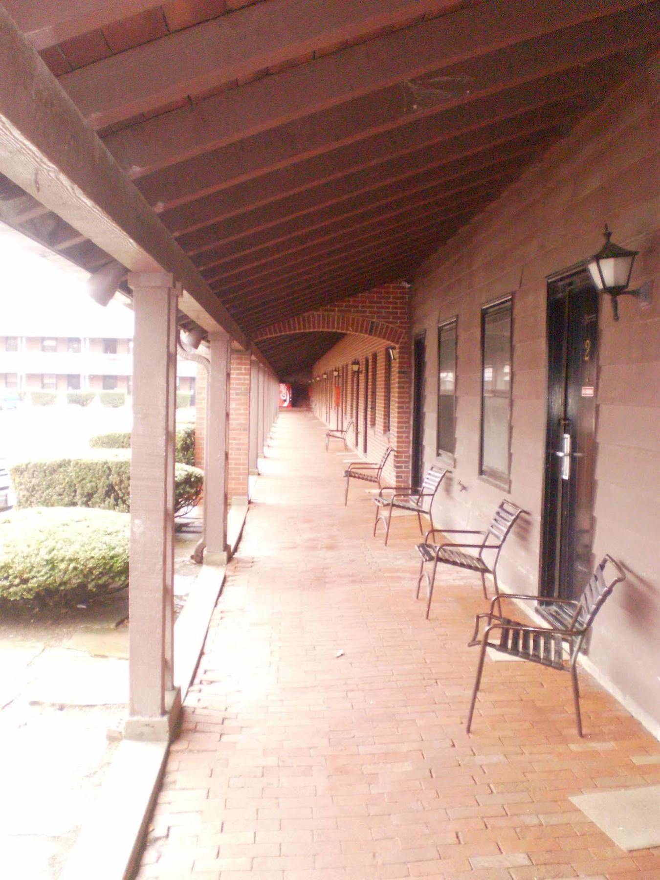 The Lincoln Lodge Urbana Champaign Exterior photo